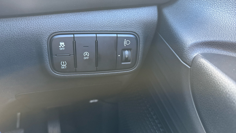 Hyundai i20 1.0T GDi 48V MHD SE Connect 5dr Petrol Hatchback